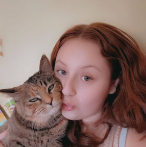 Meet your Posher, Angela